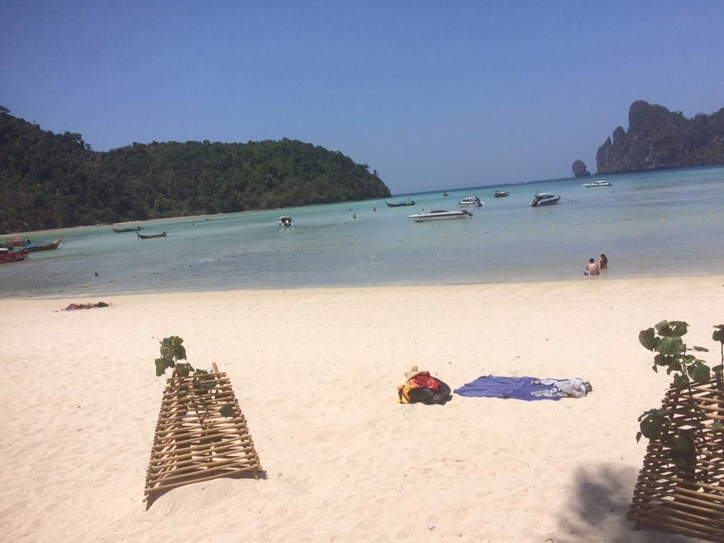 Bung House Otel Phi Phi Adaları Dış mekan fotoğraf