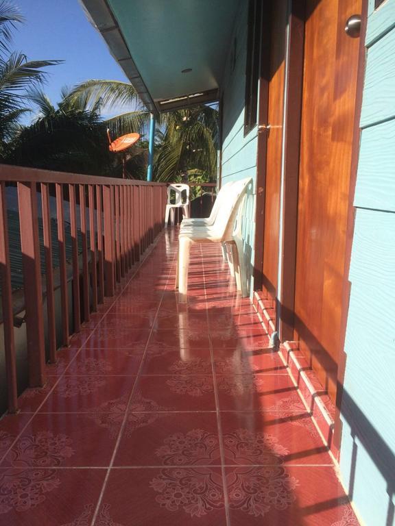 Bung House Otel Phi Phi Adaları Dış mekan fotoğraf